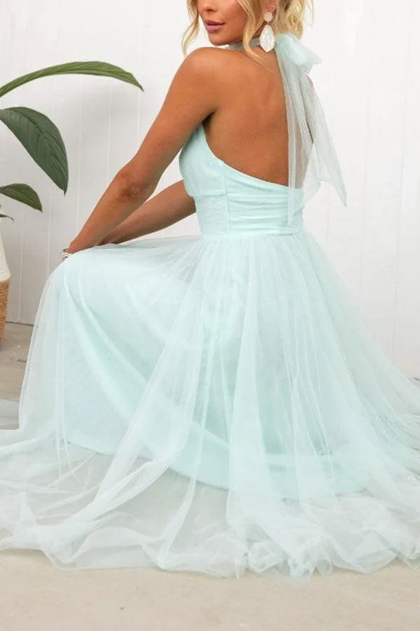 Women's adjustable-tie halter maxi dress with flowing skirt, green, back three-quarter view