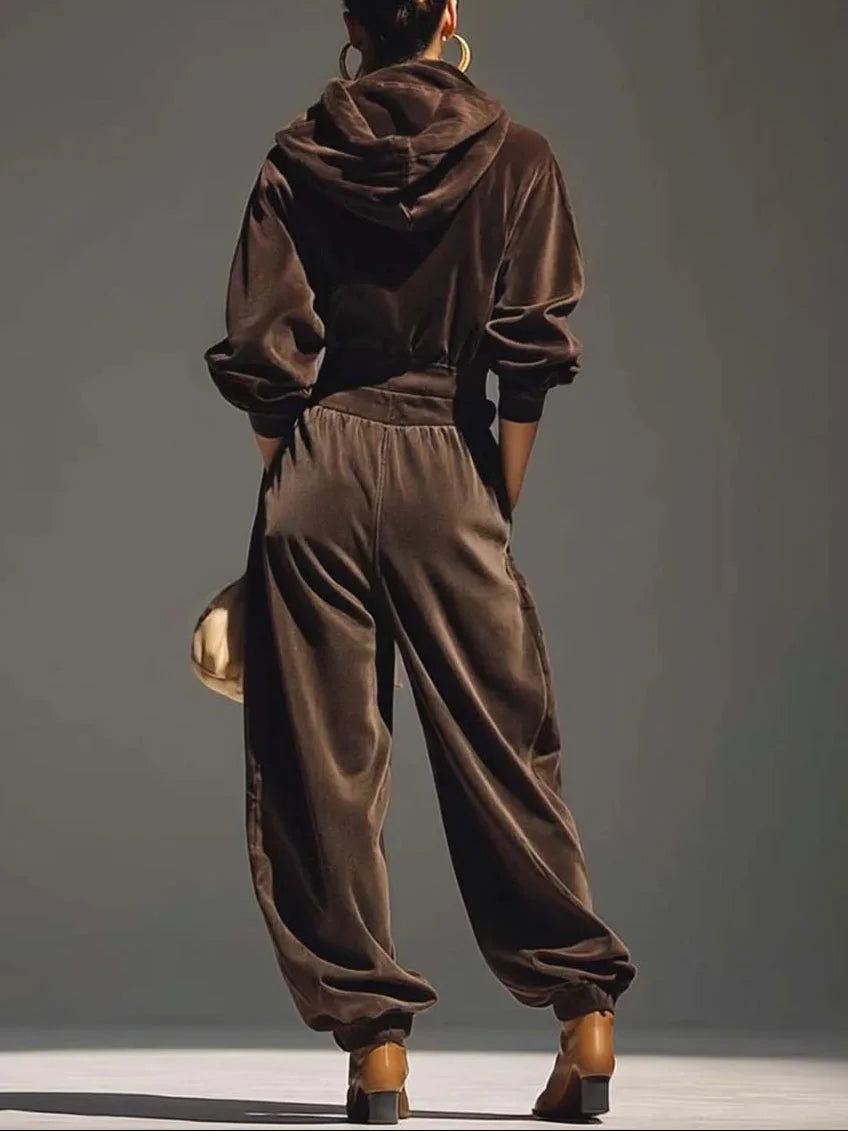 Women's hooded sweatshirt and baggy trousers set with belt, brown, back view with hood