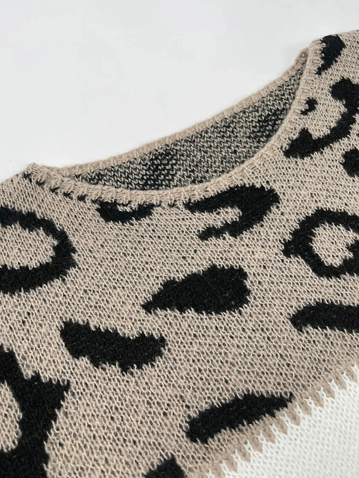 Women's leopard print color-block sweater, close-up of the leopard print