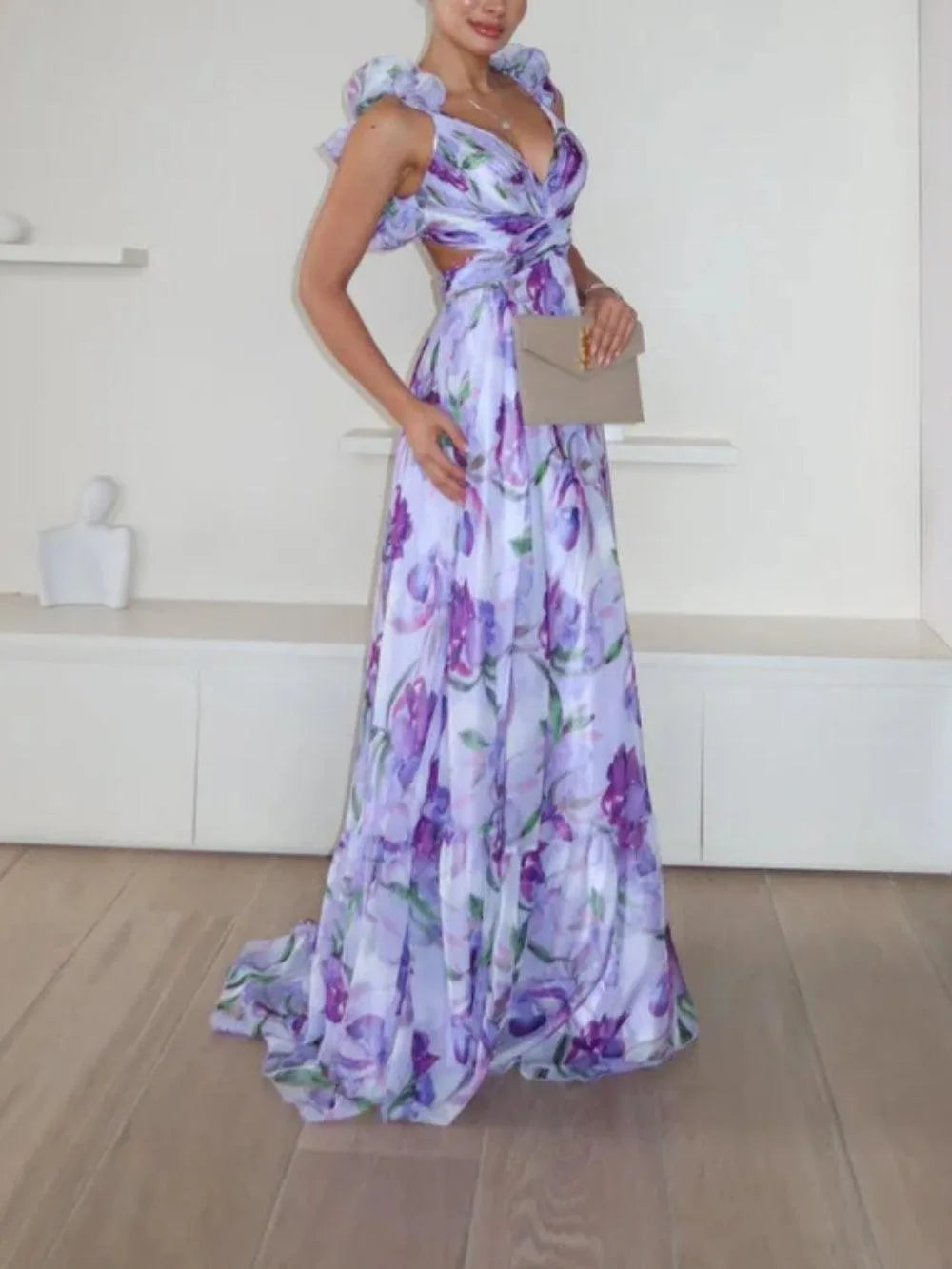 Women's lilac floral maxi dress with open back and short sleeves, side view